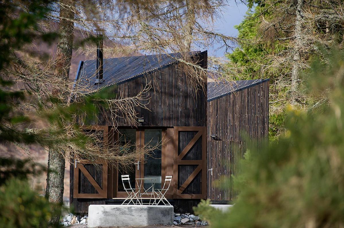 Laggan Bothies 호텔 스핀브리지 외부 사진